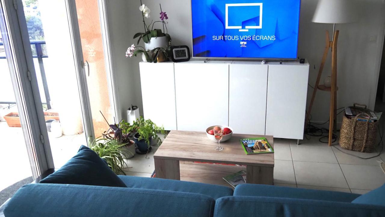 Les Grenadines Du Samedi Au Samedi Appartement Antibes Buitenkant foto